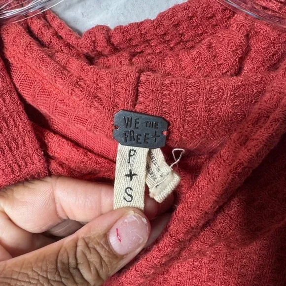 WE THE FREE Orange Waffle Knit Cowl Neck High Low Long Sleeve Top Women S - Picture 3 of 10